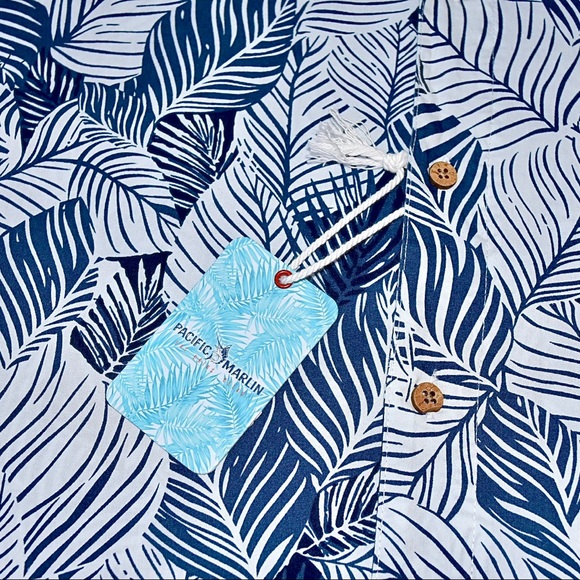 New! Pacific Marlin Men’s Button Down Shirt Leaf Print Pattern Size XL - Picture 6 of 10